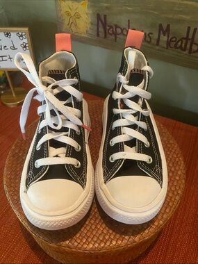 Converse Girls Chuck Taylor All Star Move Platform High Top Sneaker Kids 12.5